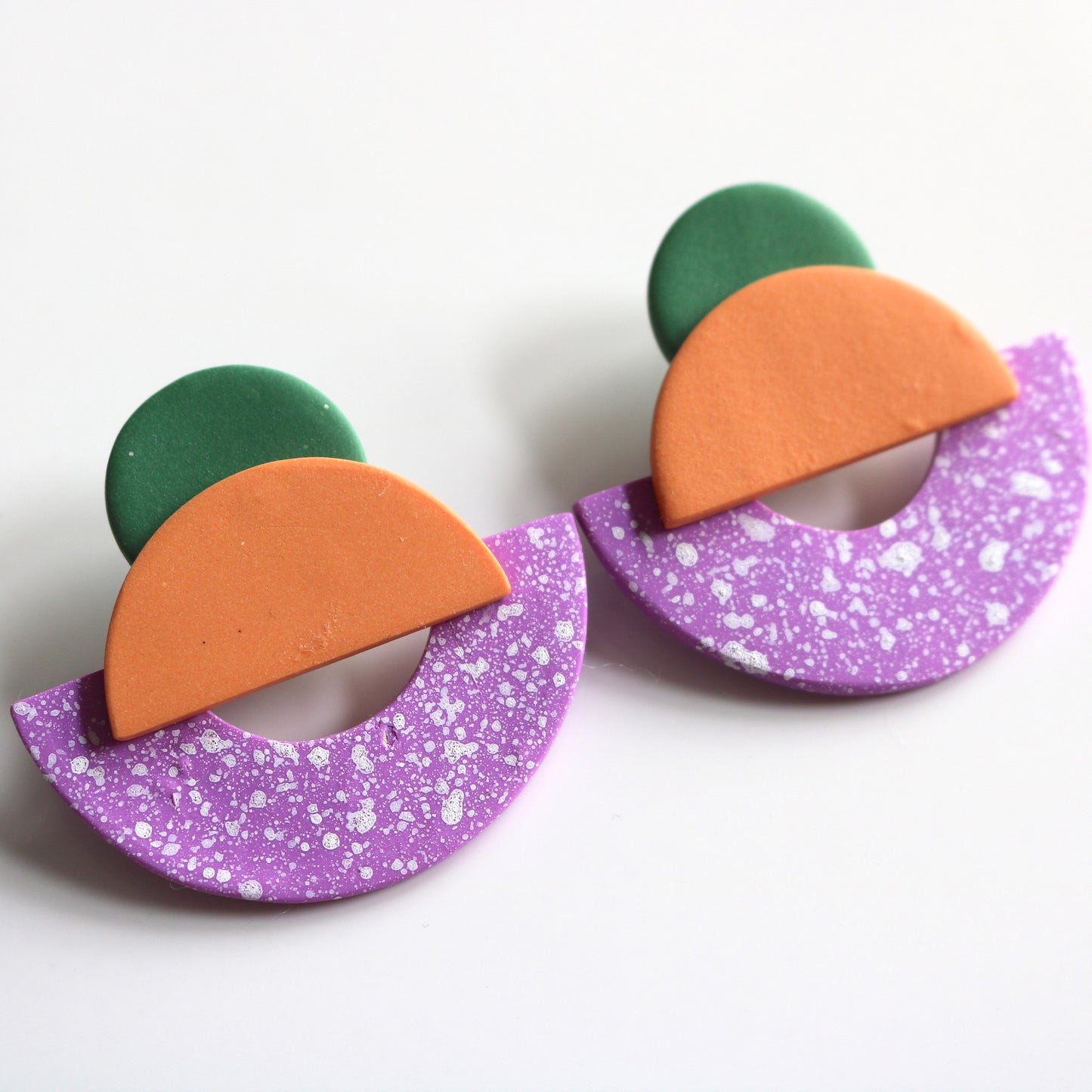 Arca Studs in Apricot & Orchid Speck