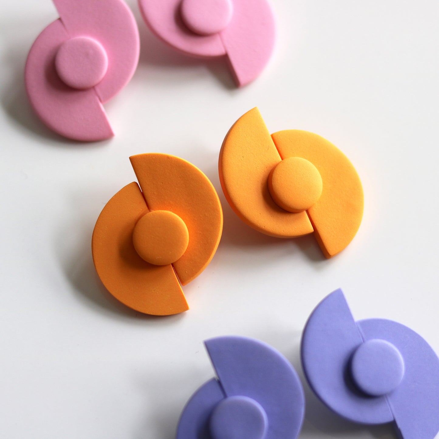 Saturn Studs