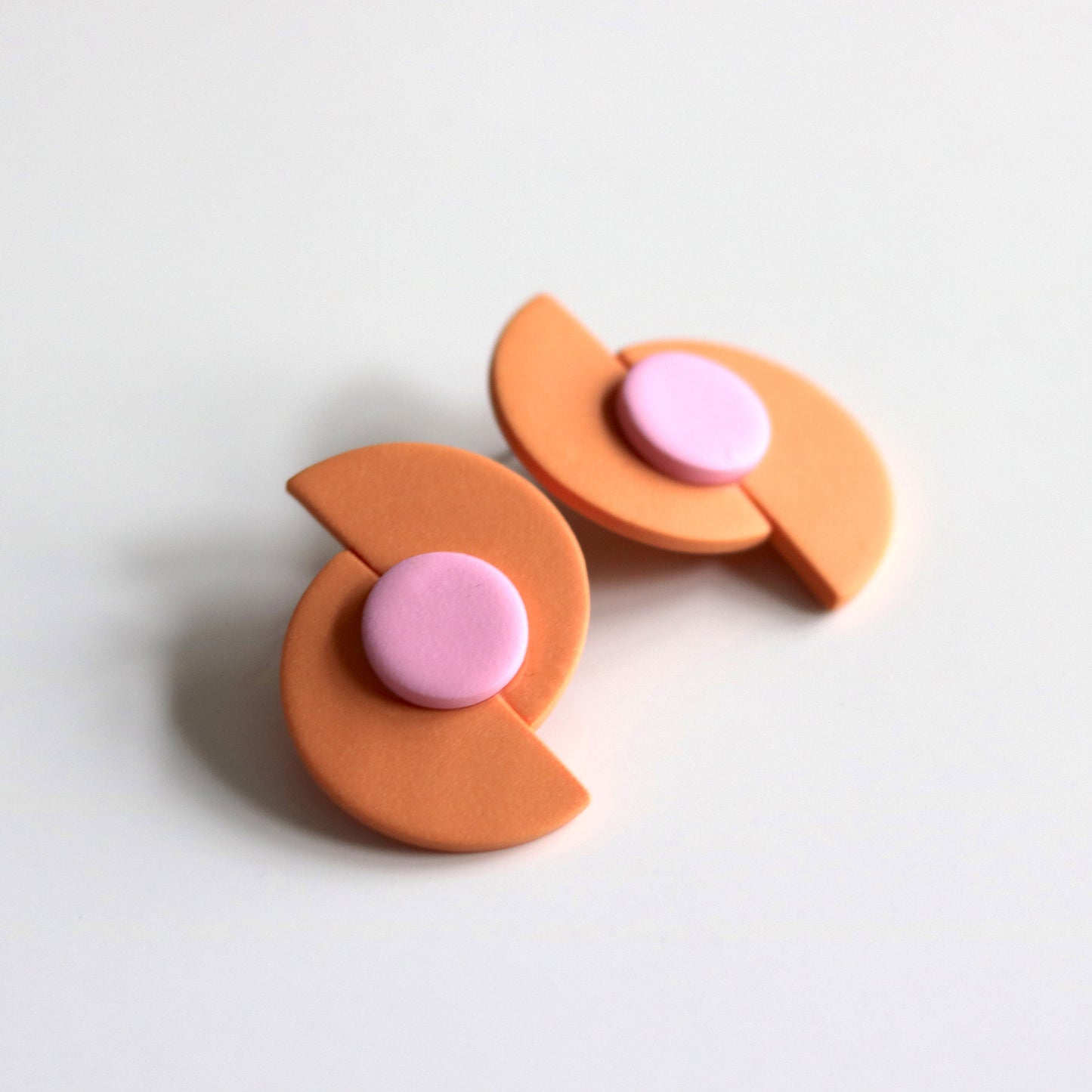 Saturn Studs
