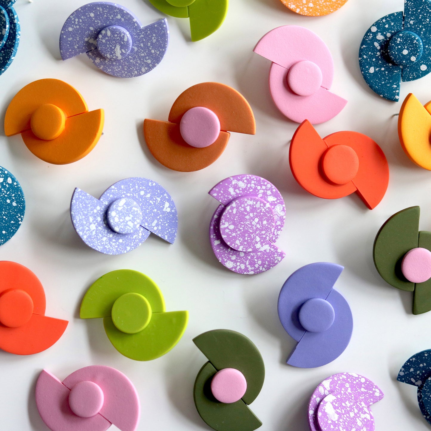 Saturn Studs