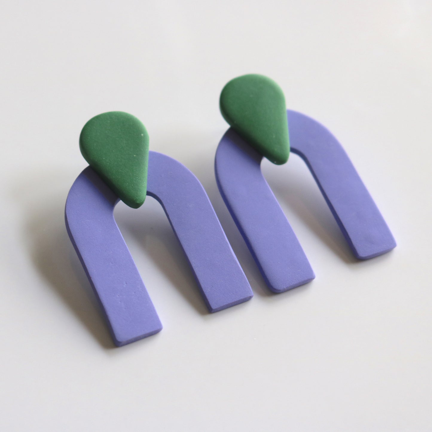Long Arch Studs in Lilac & Pine Green